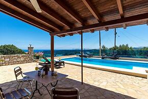 Escape to Paradise - Chania s Seaside Getaway