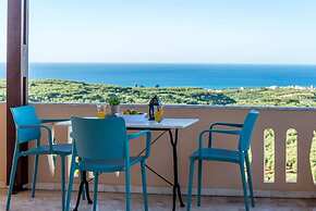 Escape to Paradise - Chania s Seaside Getaway