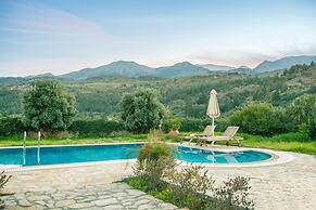 Chania Secluded Gem - Kallithea Private Pool Villa