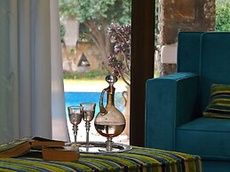 Chania Secluded Gem - Kallithea Private Pool Villa