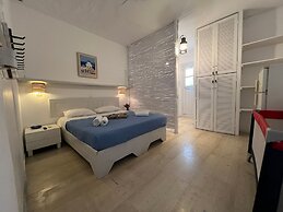 Mykonos Violet Nest - Sea View Escape