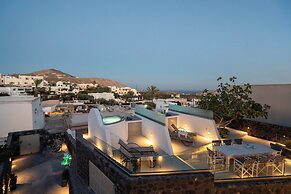 Yiota Collection  4 Suites & 4 Prive Jacuzzi
