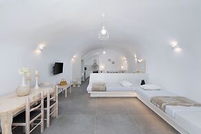 Yiota Collection  4 Suites & 4 Prive Jacuzzi