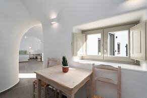 Yiota Collection  4 Suites & 4 Prive Jacuzzi