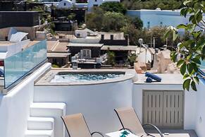 Yiota Collection  4 Suites & 4 Prive Jacuzzi