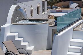 Yiota Collection  4 Suites & 4 Prive Jacuzzi