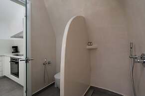 Yiota Collection  4 Suites & 4 Prive Jacuzzi