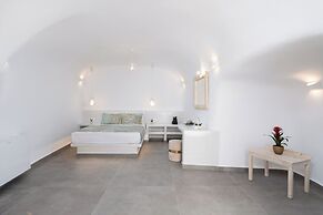 Yiota Collection  4 Suites & 4 Prive Jacuzzi
