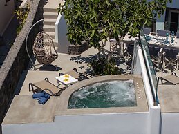 Yiota Collection  4 Suites & 4 Prive Jacuzzi