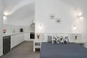 Yiota Collection  4 Suites & 4 Prive Jacuzzi
