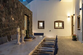 Yiota Collection  4 Suites & 4 Prive Jacuzzi