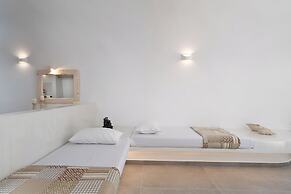 Yiota Collection  4 Suites & 4 Prive Jacuzzi