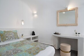 Yiota Collection  4 Suites & 4 Prive Jacuzzi