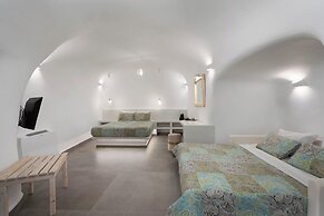 Yiota Collection  4 Suites & 4 Prive Jacuzzi