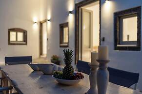Yiota Collection  4 Suites & 4 Prive Jacuzzi