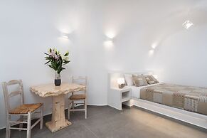 Yiota Collection  4 Suites & 4 Prive Jacuzzi