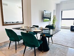Spacious 2BR in Palm Jumeirah