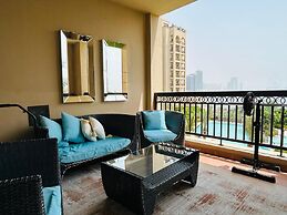 Spacious 2BR in Palm Jumeirah