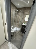Drayton Dream House - 6 Bedrooms