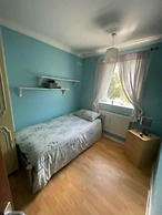 Luxurious 5-bed House in Norwich