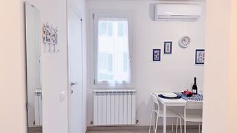 Maison De La Brodeuse by Ca-sa Check