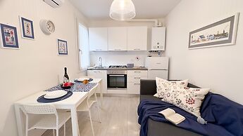 Maison De La Brodeuse by Ca-sa Check
