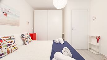 Maison De La Brodeuse by Ca-sa Check