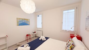 Maison De La Brodeuse by Ca-sa Check