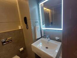 Hotel Raai Hosur