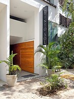 Quinto Sol Tulum