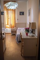 HOTEL ARISTON