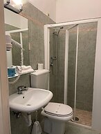 HOTEL ARISTON