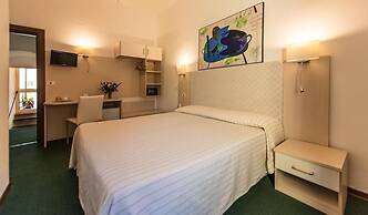 HOTEL ARISTON