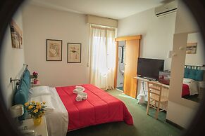 HOTEL ARISTON