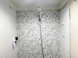 Minimalist Studio Grand Sentraland Karawang Apartment