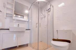Good Place And Spacious 3Br Sky House Bsd Apartment