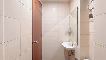 Comfort Studio Room At Vida View Apartment