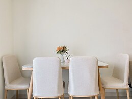 Good Place And Elegant 3Br Meikarta Apartment