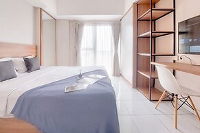 Good And Comfy Studio At Casa De Parco Apartment