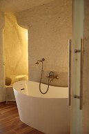 Potamia Cave Suites