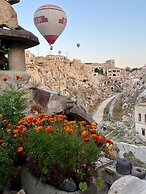 Potamia Cave Suites