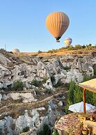 Potamia Cave Suites