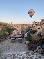 Potamia Cave Suites