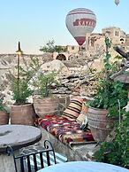 Potamia Cave Suites