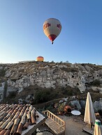 Potamia Cave Suites