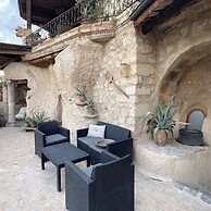 Potamia Cave Suites