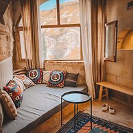 Potamia Cave Suites