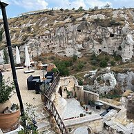 Potamia Cave Suites