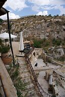 Potamia Cave Suites
