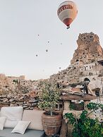 Potamia Cave Suites